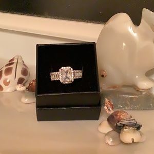 Women’s Engagement 925 silver ring size 5 NEW white sapphires good costu…